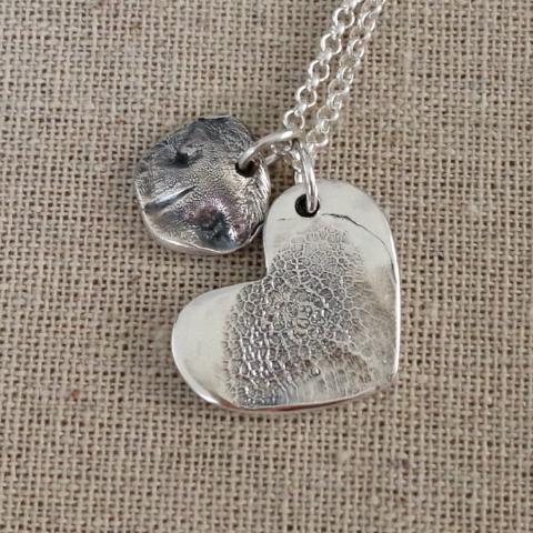 "Innie" Impression M - XL Heart Pet Nose Pendant